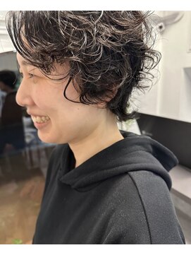 ラレイ ハラジュク(Lalei harajuku) 【白岩】ナチュラルショートウルフ×ニュアンスパーマ