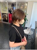 伸ばしかけミディアムショート