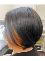 エノモト(ENOMOTO)&nbsp;アプリコットオレンジイヤリングカラー×丸み立体感ショートボブ