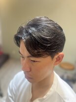 トリコ 梅田茶屋町店(trico)&nbsp;パーマ風センターパート