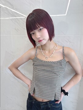 キティー(kiti) ミニボブ×ボルドーカラー