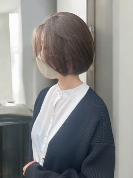 シエル バイ ケンジ 登戸 生田(CIEL by KENJE) 30代40代50代絶壁解消ひし形小顔前下がりショート ボブ