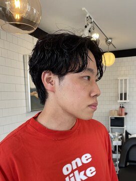 金子美容室 センターパートマッシュ×ゆるめパーマ