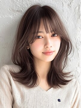 ロティー 天神(loty) レイヤー 顔周りカット ミディアム 小顔カット ブラウン 透明感