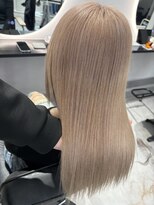 ワンス(once)&nbsp;ホワイトベージュ