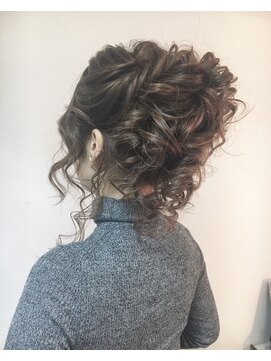 アールブルー 六本木店(R-blue) 華やか☆カールアップ