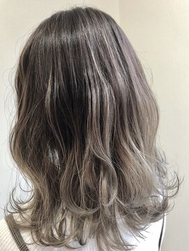 レーヴ(Reve) ハイ透明感グレージュ【レーヴ】