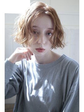 ネオリーブウリ 二子玉川店(Neolive uri) <<uri/二子玉川>>　くせ毛風×ショートボブ
