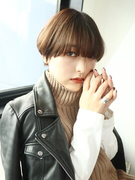 アイティー バイ アルバム 中野店(IT by ALBUM) ワンカールショート_オリーブカラーハイライトカラー_57058