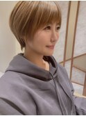 ハイトーン小顔ショート/大人ガーリー/ニュアンスカラー/透明感