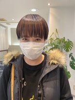 ユーリ(juli)&nbsp;マッシュショートとアンブレラカラー