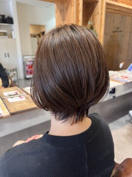 アドラーブル 駅南店(adorable) 20代30代40代大人可愛い小顔前下がりショートウルフカット