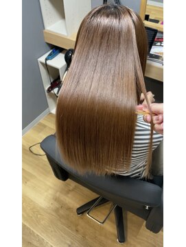スリーク バイ ロイ 円町本店(sleek by roy) 大人気。髪質改善ストレート。#ツヤ髪