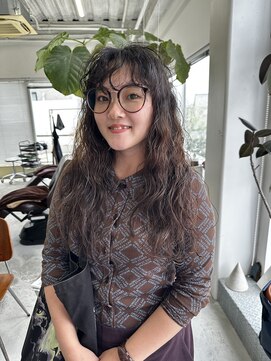 フィル(fil) ロング/パーマ