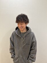 staff紹介＼(^-^ )