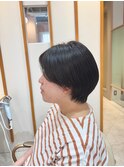 首元スッキリくびれショート