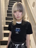 ニューヨークニューヨーク 三宮店(NYNY) ウルフカット/デザインカラー/ブロンドカラー
