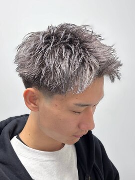 アクロ 本店(ACRO) メンズパーマ/シルバーカラー/スパイキーショート