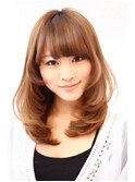 内巻きレイヤーヘアスタイル☆