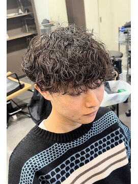 サロン ド ロイ(Salon de Roi) 柔らかい波巻きスパイラルパーマ神戸三宮六甲メンズパーマ