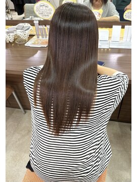 サラ(SARA) 美髪シルクストレート。