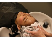 【高濃度炭酸ヘッドスパ×髪質改善】　頭皮から綺麗に♪癒しのヘッドスパ