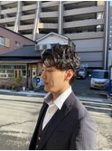 七三分けパーマ風スタイル