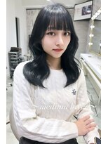 アマンドール(Aman D'or)&nbsp;ブルーブラックでぷるんと輝く韓国ヘアに♪