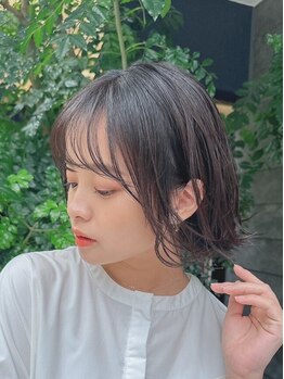 フォリア(Foria)の写真/印象を左右する顔周りのカットが人気！骨格や髪質に合わせたカットで、あなたの魅力を引き出します◎