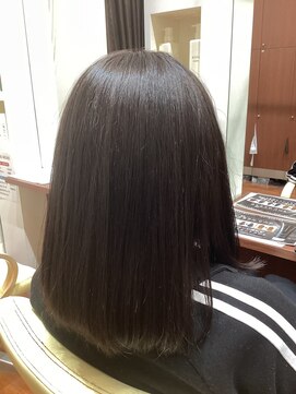 顔周りカット大人ボブこなれミディ簡単スタイリングボブ