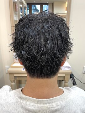 アルターリール(aL ter Rire) MEN’S HAIR/波巻ツイストスパイラル/フェザーパーマ/中村