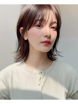 ミシェリー(misherry) 透明感アンニュイスタイル/アースカラー×外はねショート