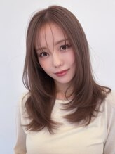 ルージュシー 堀江(RU10C) レイヤーカット/ブリーチなしダブルカラー/アッシュベージュ