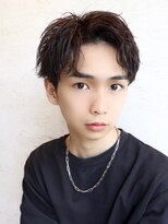ゴート(GOATO) 緩めツイストスパイラル センターパート ツーブロック