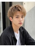 ハイトーンベージュ束感ニュアンス韓国風マッシュショート