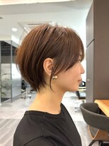 ビューエヒメ(VIEW EHIME)&nbsp;20代30代40代小顔レイヤーひし形ショート