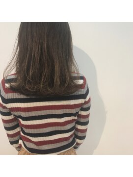 ツイギー 千舟店(TWiGGY) 外国人風マットベージュ♪