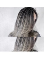 ジゼル(gisele)&nbsp;ホワイト系バレイヤージュ