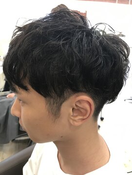 ヘアメイク スプラッシュ(Hair Make Splash) ランダムツーブロショート