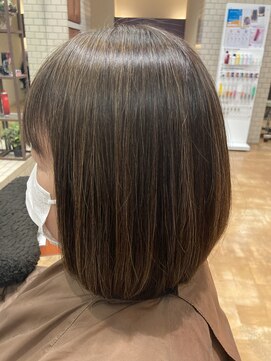 ジュール ドゥJour doux ディレクター今嶋 一押しの地毛ハイライト