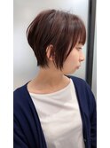 立体感ショート 襟足ギザギザ