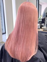 アフューズバイストゥー(Vfuse by StueW)&nbsp;艶髪ロング/ペールピンク［岡山][倉敷][水島］