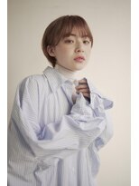 ムク 甲府(muku.)&nbsp;ミディアムヘア/斜めバング/グレージュカラー/甲府駅