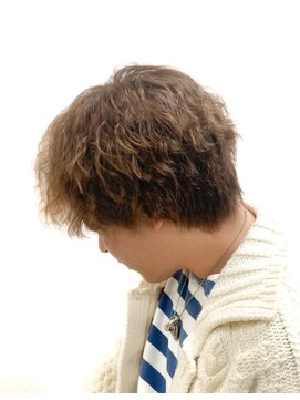 黄ぐまくん美容室 メンズランダム スパイラル パーマ