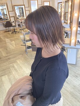 コワファースト 大分(COIFF1RST) ぱつっとボブ