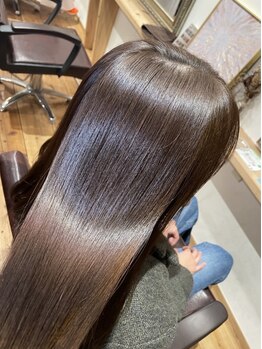 グローバルネオ(GLOBAL NEO)の写真/繰り返しのカラー、パーマ、紫外線で蓄積されたダメージを髪の芯から補修！