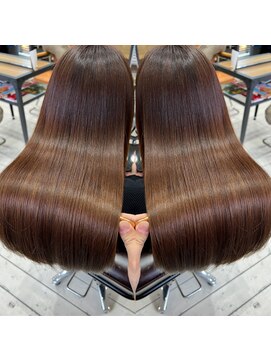 パドトロワ(Pas de trois) 新潟髪質改善!憧れのうるツヤ髪を一緒に手に入れましょう