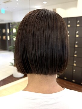 ヴィサージュ ギンザ VISAGE GINZA パッツンボブ