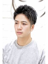 ヘアーアンドグルーミング ヨシザワインク(HAIR&GROOMING YOSHIZAWA Inc.)&nbsp;ツーブロック刈り上げショートアップバングビジネスカジュアル