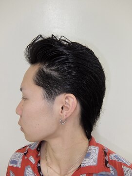 メンズカットオールバック